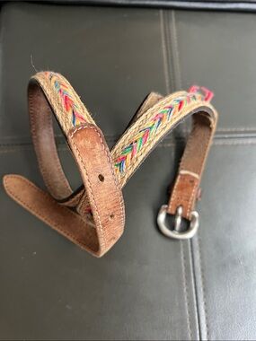 Brown Leather Belt with Multicolor Yarn Chevron Braided Jute Trim